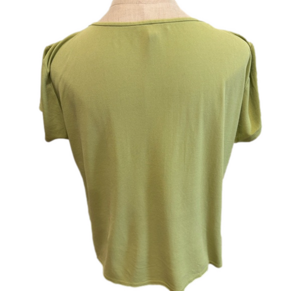 EILEEN FISHER TOPS LOT OF 2 SILK GREEN SHORT SLEEVE 1 VISCOSE CREAM LONG SLEEVE - Picture 8 of 12